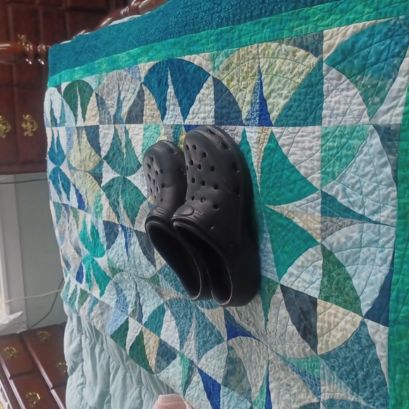 Clogs - Picture 2 of 2